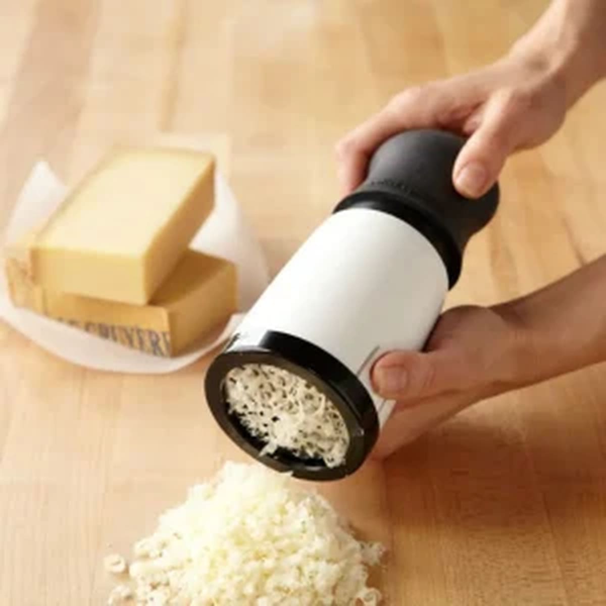 Râpe à fromage manuelle rotative – Blanc et noir – Image 4